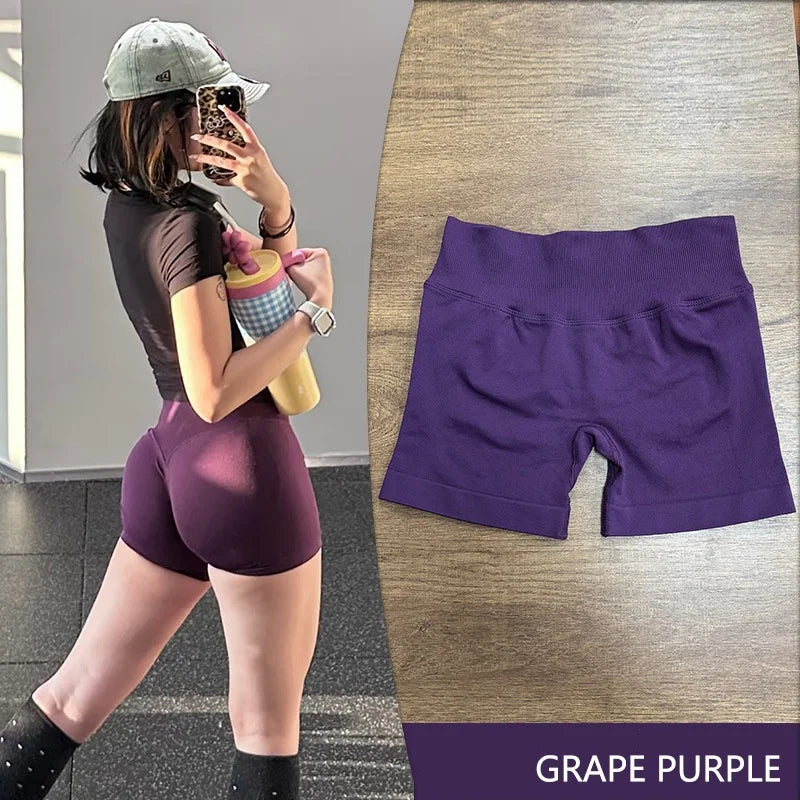 Butt-Lifting Seamless Gym Shorts – Flexible & Sculpting