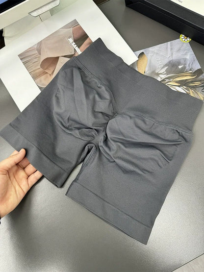 Butt-Lifting Seamless Gym Shorts – Flexible & Sculpting