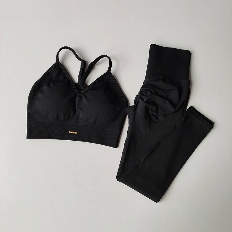 2-Piece Activewear Set – V-Neck Bra & Leggings