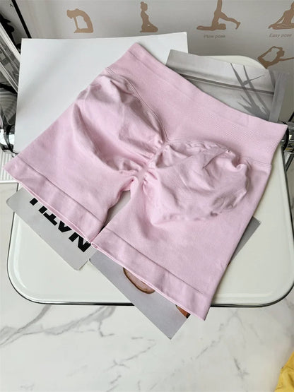 Butt-Lifting Seamless Gym Shorts – Flexible & Sculpting