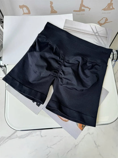Butt-Lifting Seamless Gym Shorts – Flexible & Sculpting