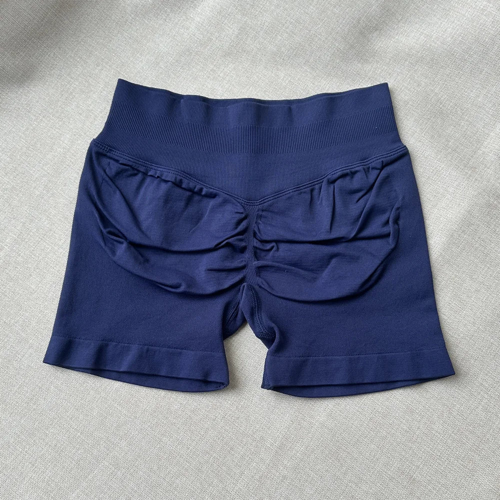Butt-Lifting Seamless Gym Shorts – Flexible & Sculpting