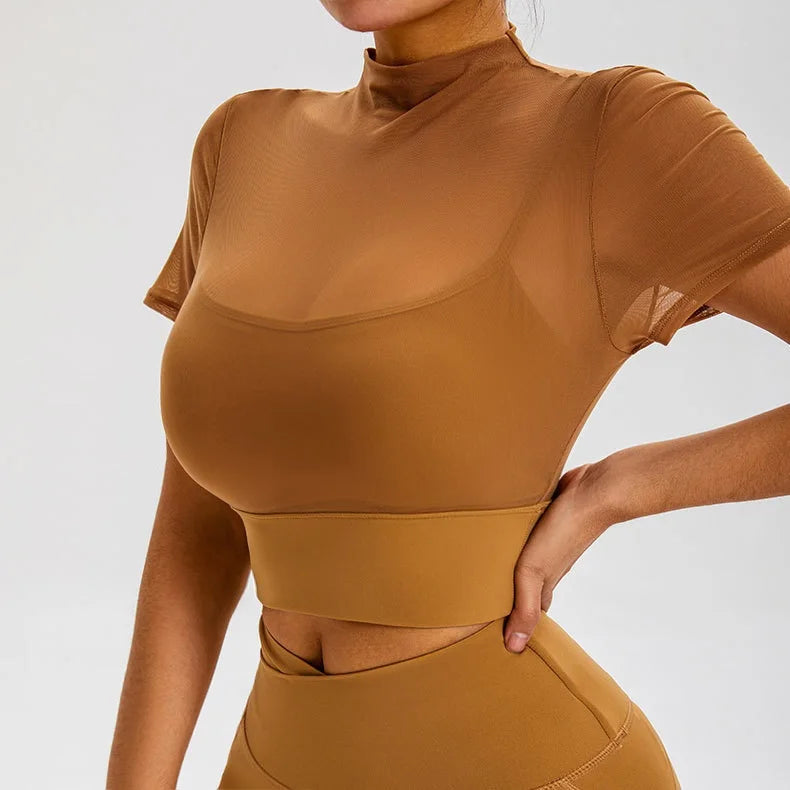 Women’s Short-Sleeve Sports Crop – Lightweight & Breathable