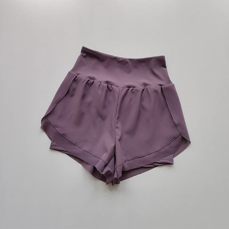 Double-Layer Fitness Shorts – Breathable & Lightweight