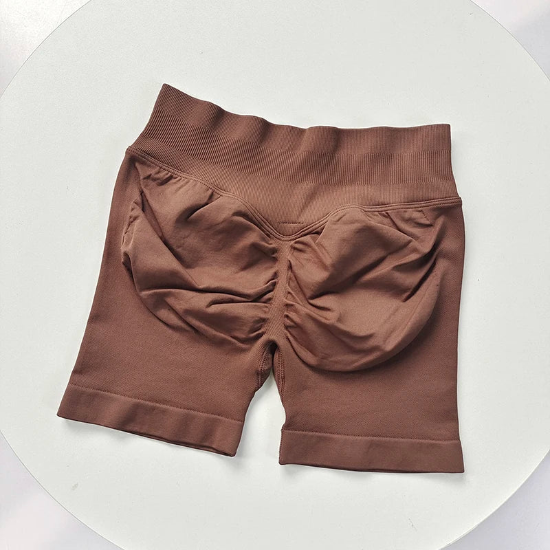 Butt-Lifting Seamless Gym Shorts – Flexible & Sculpting