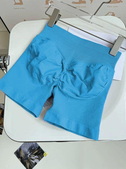 Butt-Lifting Seamless Gym Shorts – Flexible & Sculpting